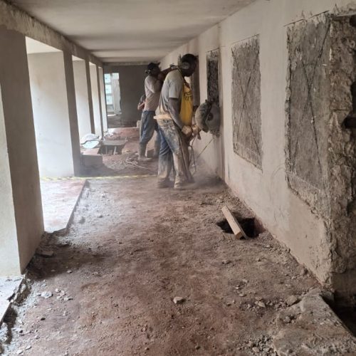 Furos em Concreto